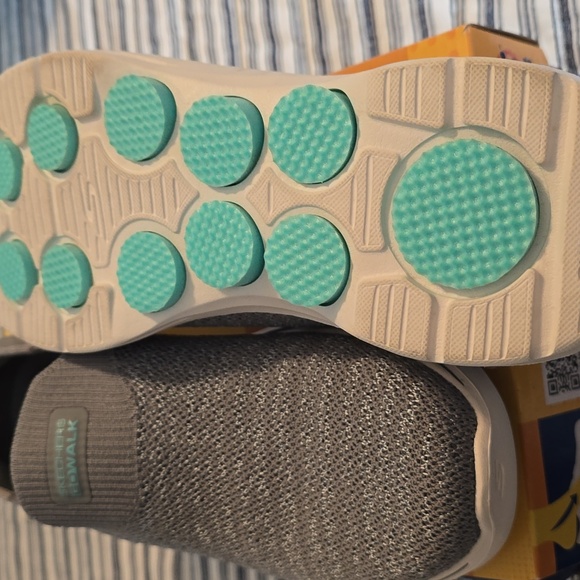 Skechers Gray Slip-Ins with Memory Foam - Picture 4 of 4